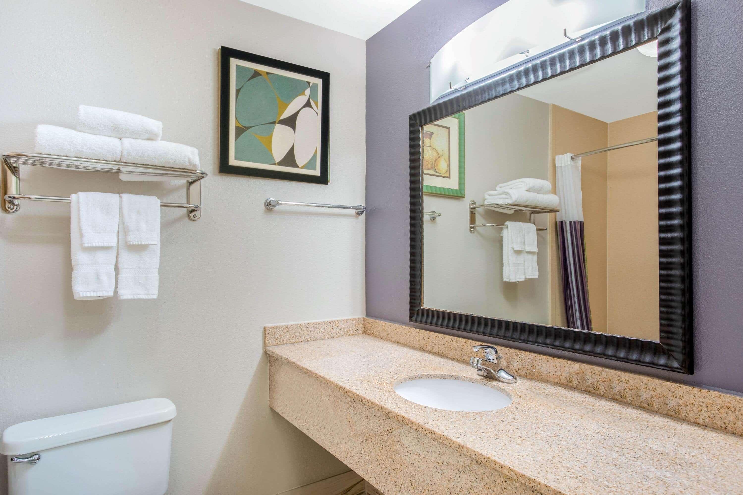 La Quinta Inn & Suites Fultondale Buitenkant foto