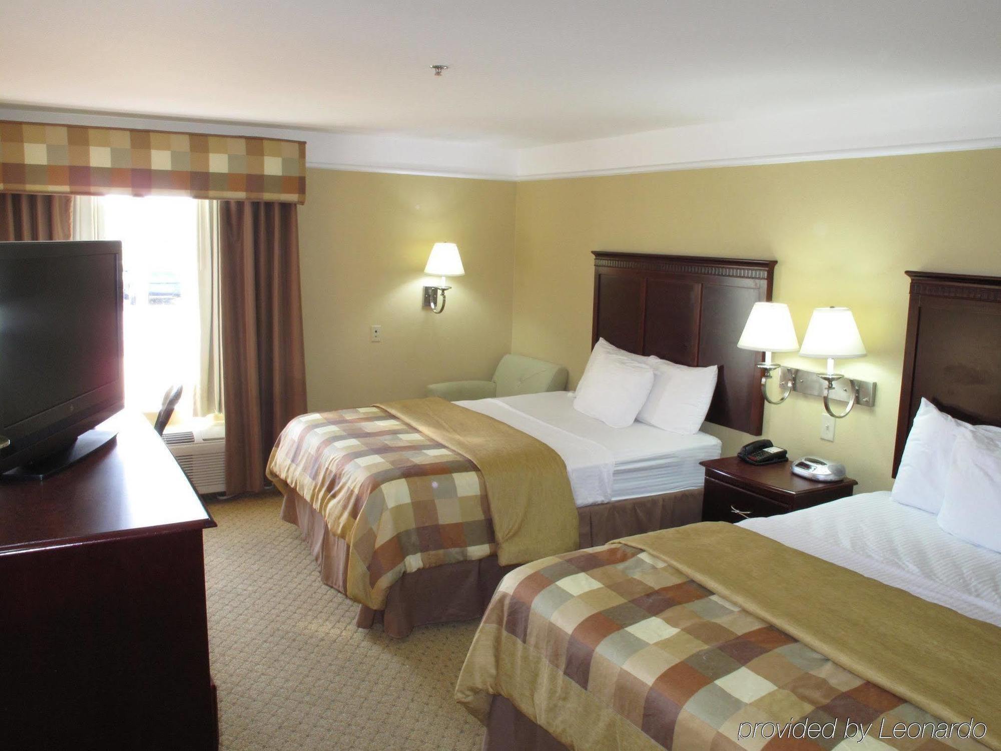 La Quinta Inn & Suites Fultondale Buitenkant foto